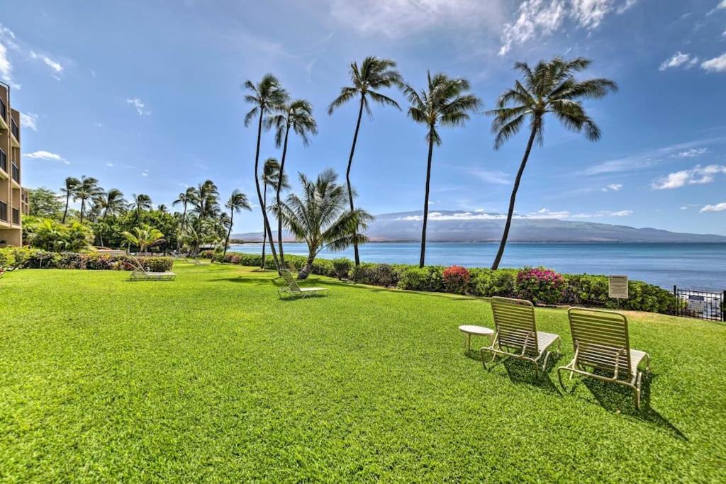 Stunning Maui Direct Ocean Front On The Beach, Walk To Beach From Condo, Watch Turtles, Whales, Ac In All Rooms Ocean View Pool And Spa Wailuku Kültér fotó