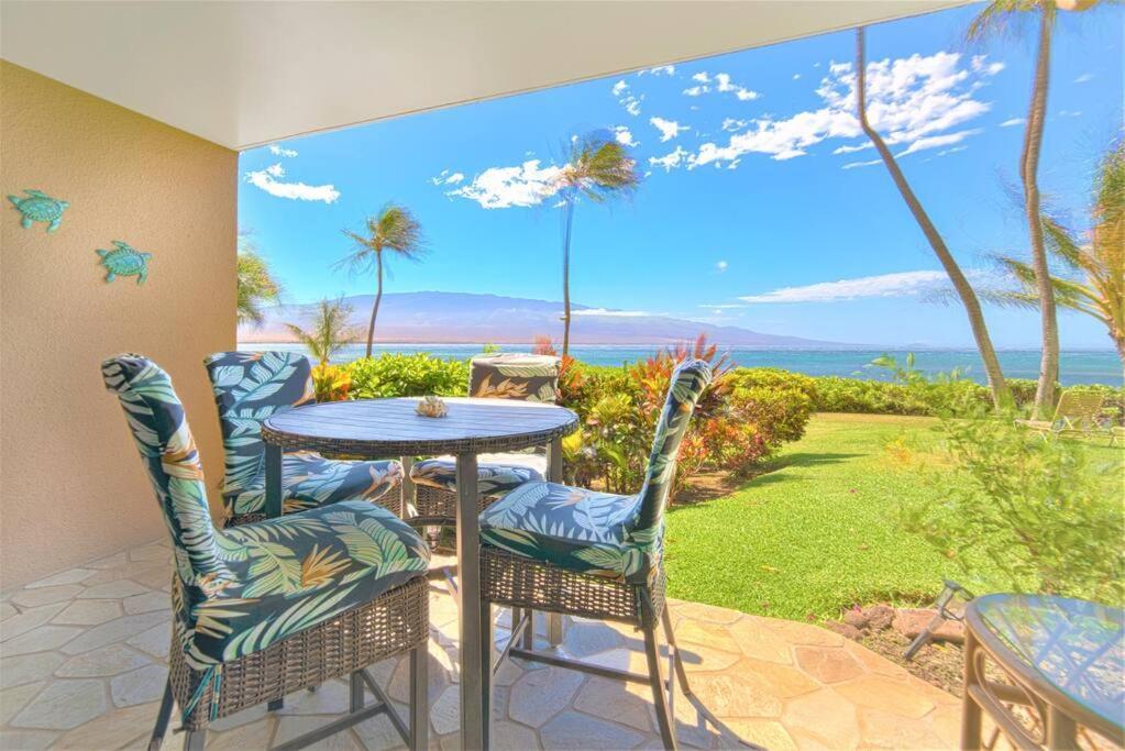 Stunning Maui Direct Ocean Front On The Beach, Walk To Beach From Condo, Watch Turtles, Whales, Ac In All Rooms Ocean View Pool And Spa Wailuku Kültér fotó