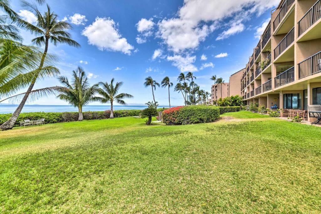 Stunning Maui Direct Ocean Front On The Beach, Walk To Beach From Condo, Watch Turtles, Whales, Ac In All Rooms Ocean View Pool And Spa Wailuku Kültér fotó