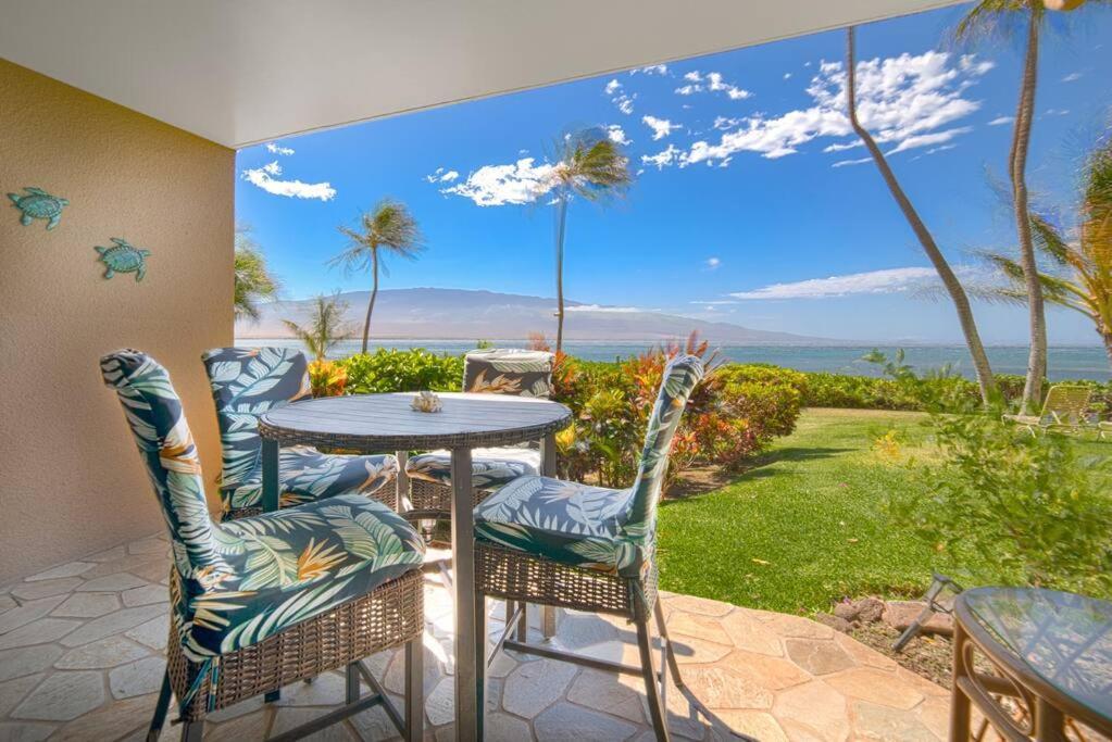 Stunning Maui Direct Ocean Front On The Beach, Walk To Beach From Condo, Watch Turtles, Whales, Ac In All Rooms Ocean View Pool And Spa Wailuku Kültér fotó